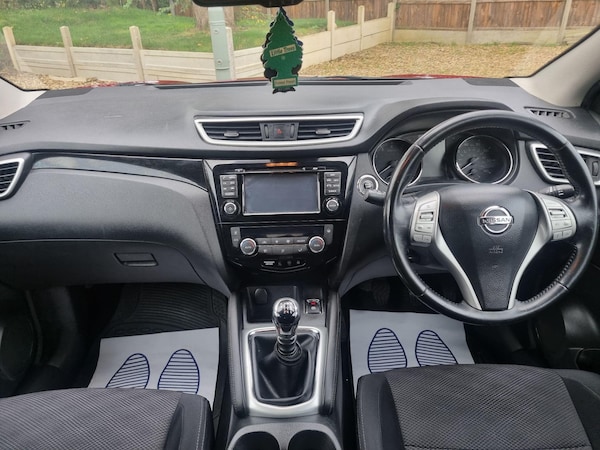 Used Nissan Qashqai 2016 for sale - 72803680: Photo 5