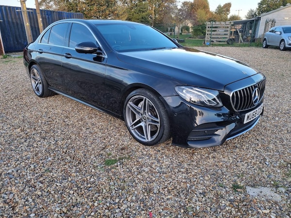Used Mercedes-Benz E-Class 2018 for sale - 74595971: Photo 2