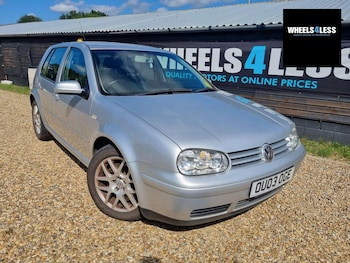 Used Volkswagen Golf 2003 for sale - 76384590: Photo