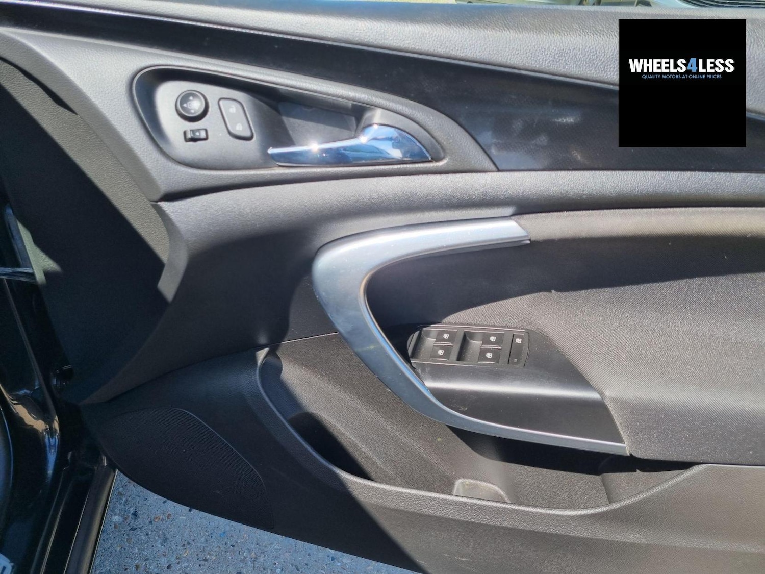 Used Vauxhall Insignia 2015 for sale - 76384587: Photo 11