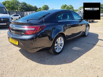 Used Vauxhall Insignia 2015 for sale - 76384587: Photo
