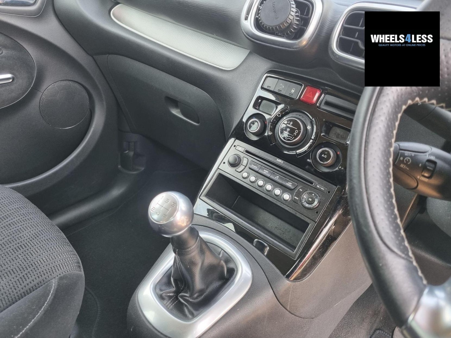 Used Citroen C3 Picasso 2010 for sale - 76384597: Photo 17