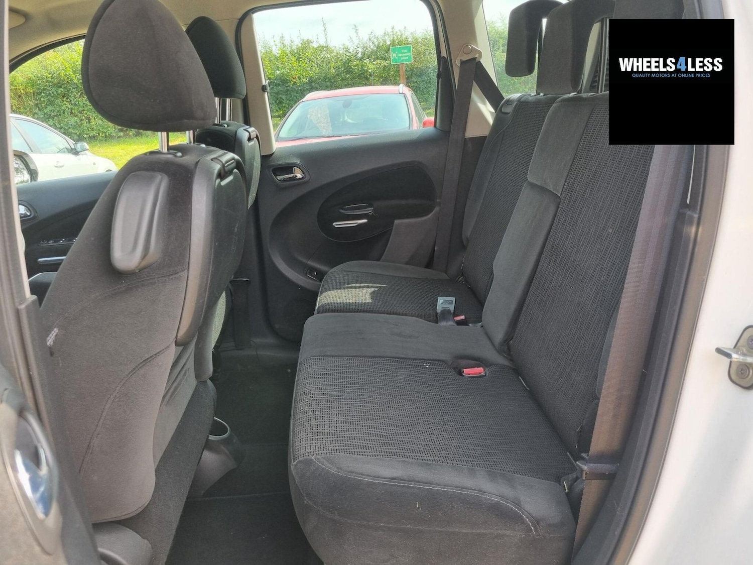 Used Citroen C3 Picasso 2010 for sale - 76384597: Photo 29