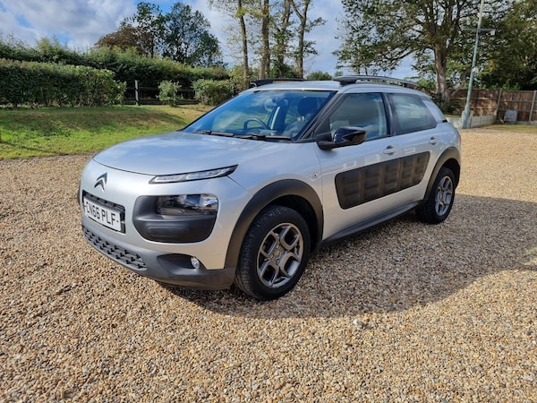 Used Citroen C4 Cactus 2016 for sale - 75729439: Photo 2