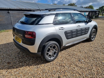 Used Citroen C4 Cactus 2016 for sale - 75729439: Photo
