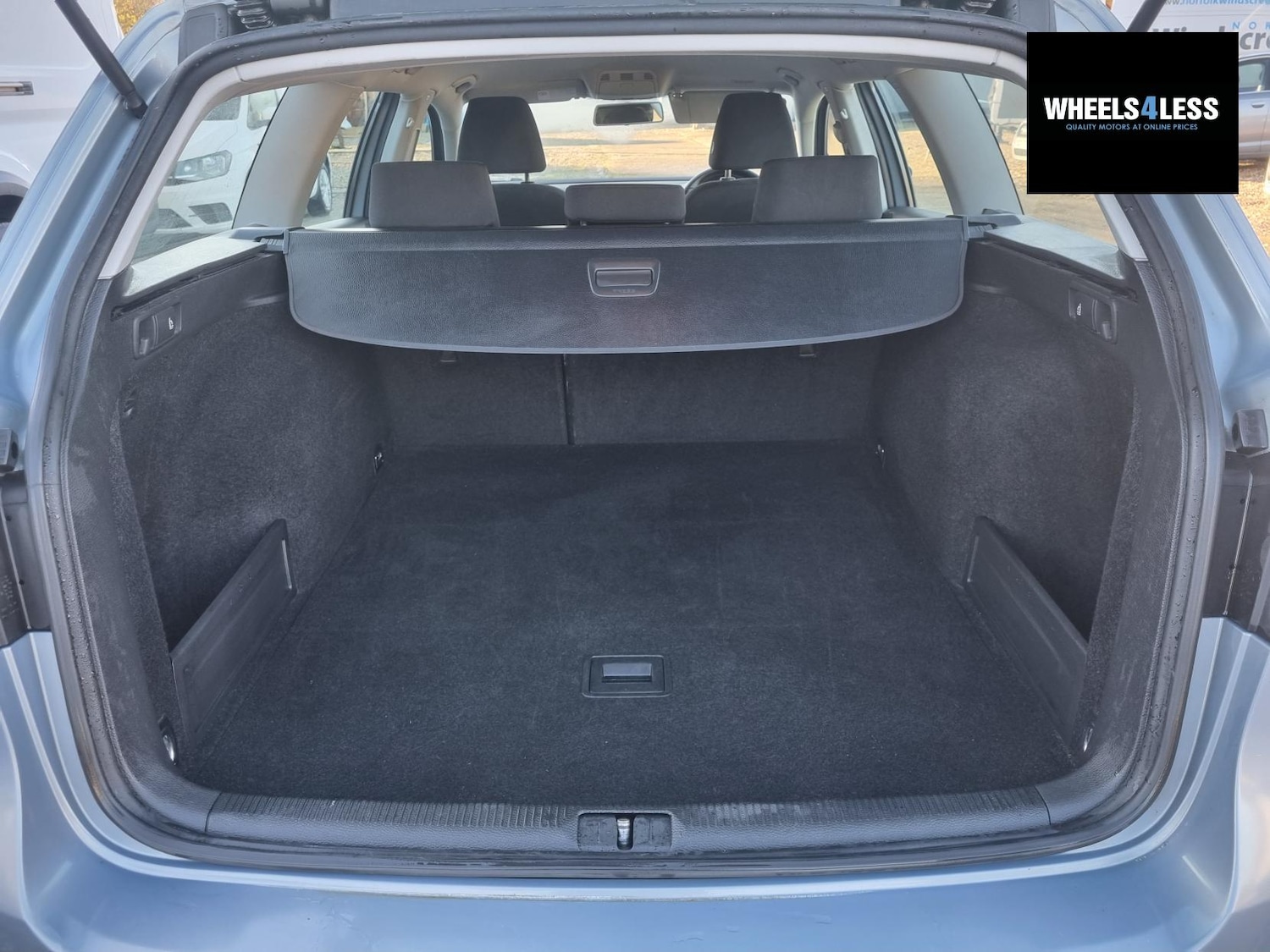 Used Volkswagen Passat 2014 for sale - 76700542: Photo 21