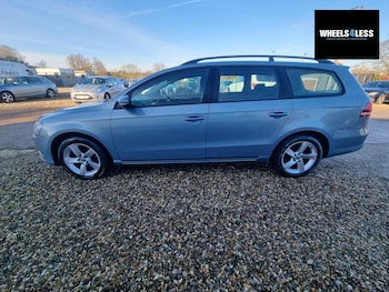 Used Volkswagen Passat 2014 for sale - 76700542: Photo