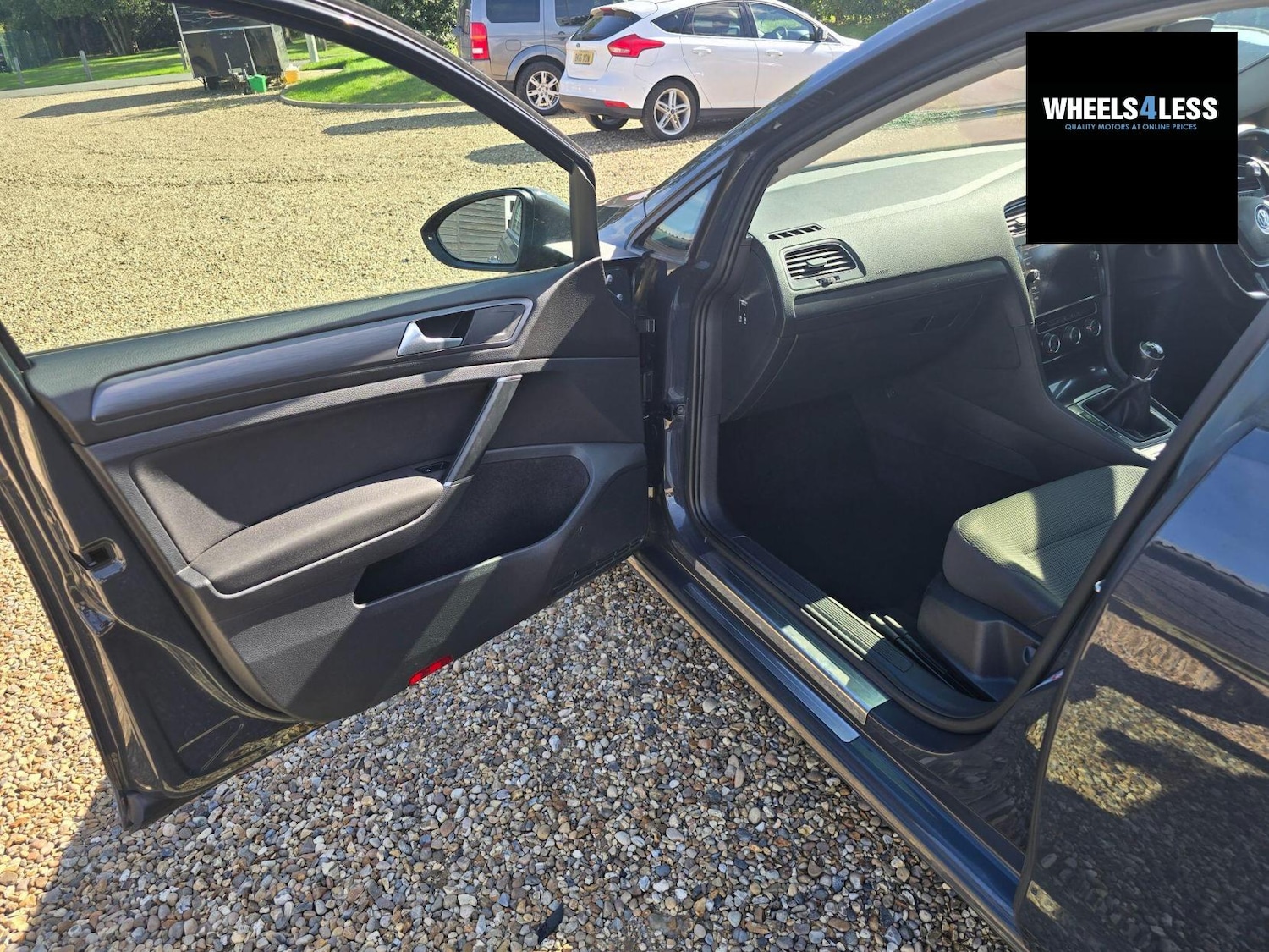 Used Volkswagen Golf 2018 for sale - 76384613: Photo 10