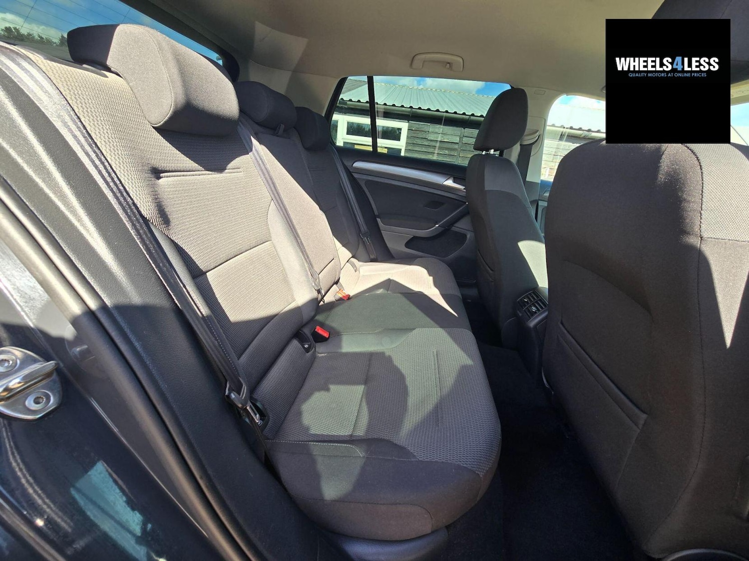 Used Volkswagen Golf 2018 for sale - 76384613: Photo 21