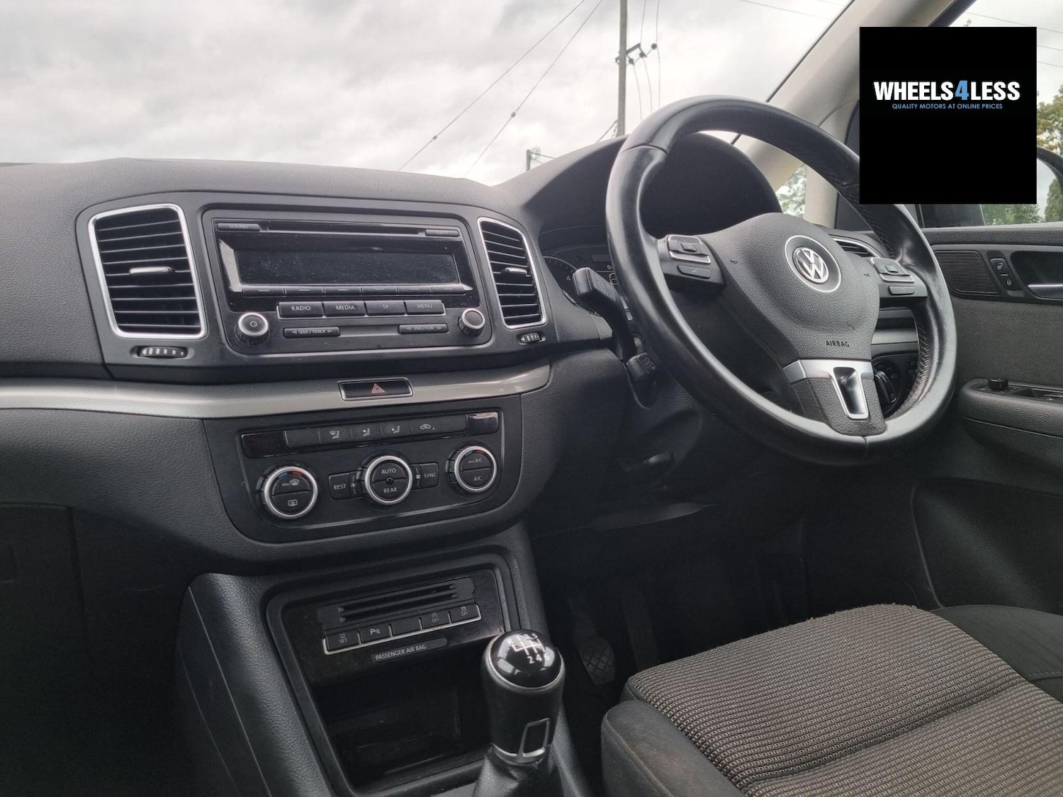 Used Volkswagen Sharan 2013 for sale - 76384619: Photo 14