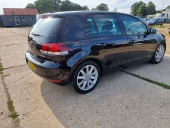 Used Volkswagen Golf 2010 for sale - 75154539: Photo