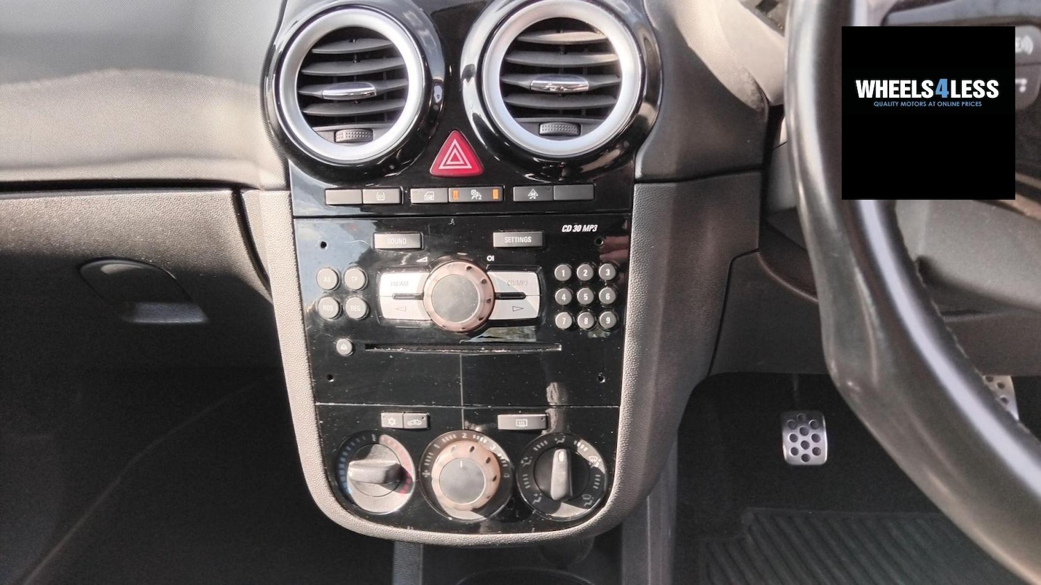 Used Vauxhall Corsa 2008 for sale - 76384638: Photo 23