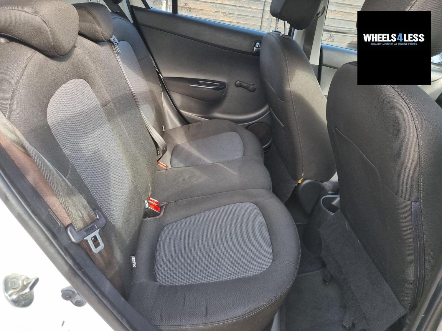 Used Hyundai i20 2014 for sale - 76384639: Photo 16