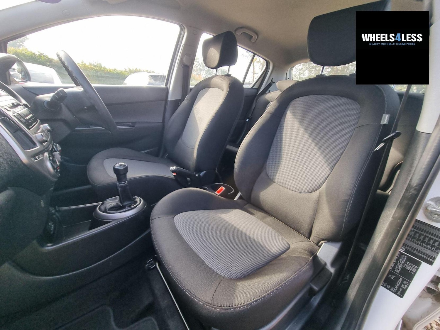 Used Hyundai i20 2014 for sale - 76384639: Photo 25