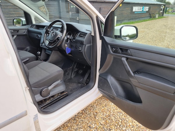 Used Volkswagen Caddy 2018 for sale - 76136303: Photo 9