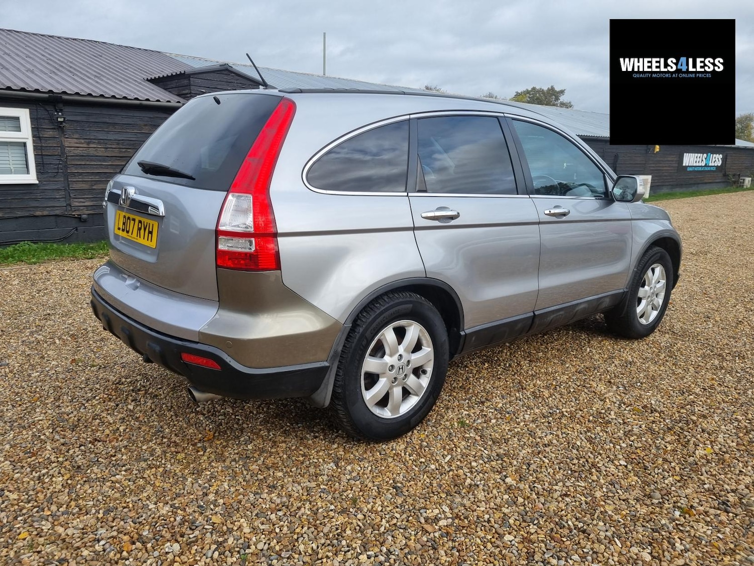 Used Honda CR-V 2007 for sale - 76452700: Photo 3