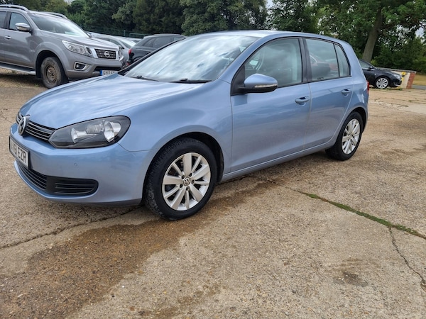 Used Volkswagen Golf 2011 for sale - 75153057: Photo 2