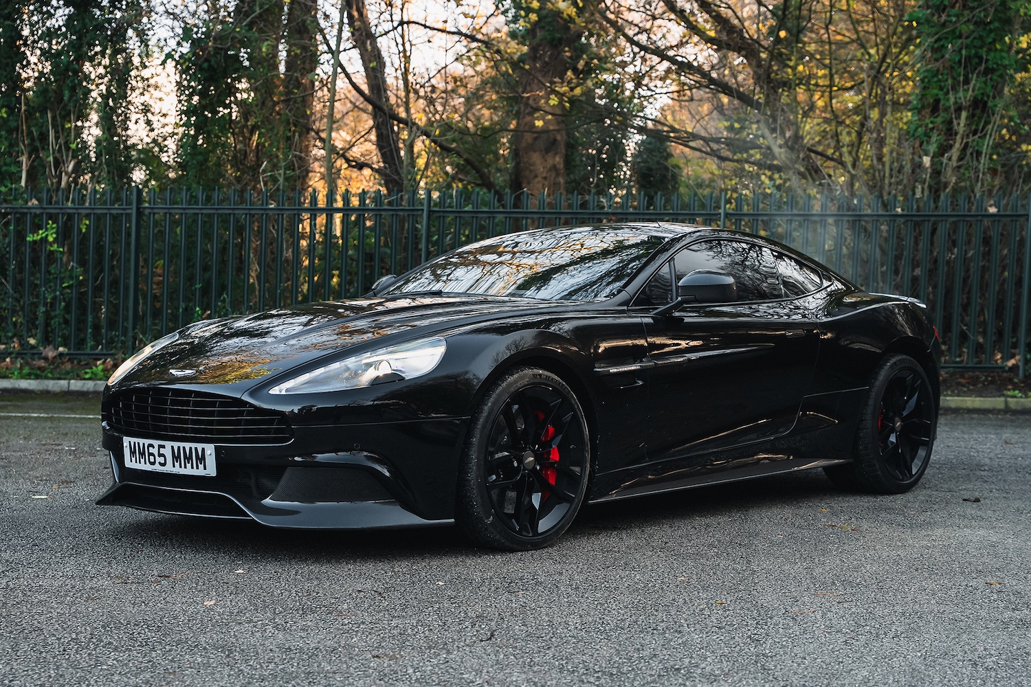 Used Aston Martin Vanquish 2015 for sale - 76821902: Photo 1