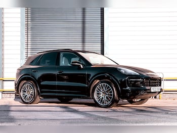 2022 - Platinum Edition 5dr Tiptronic S