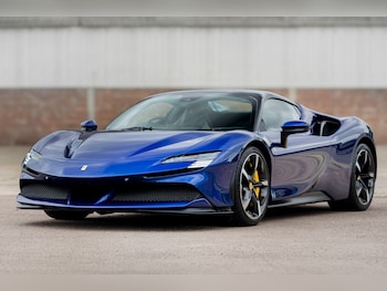 Used Ferrari SF90 Spider 2022 for sale - 78687949: Photo