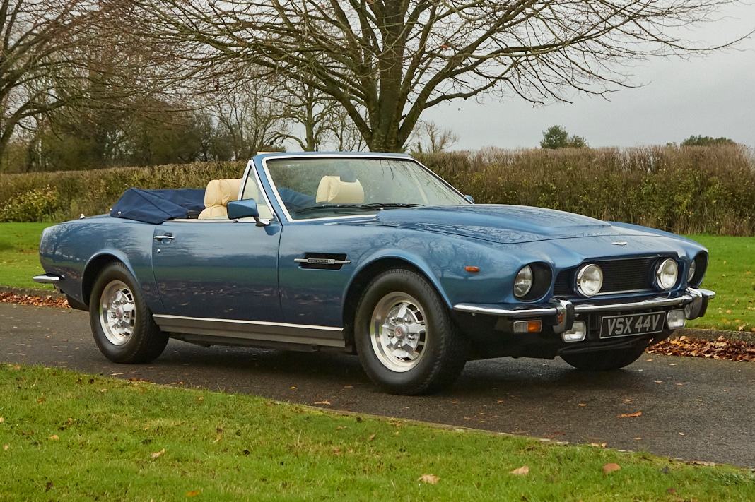 Used Aston Martin V8 1980 for sale - 76596609: Photo 1
