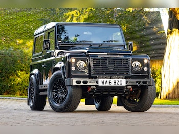 Used Land Rover Defender 2016 for sale - 77020634: Photo