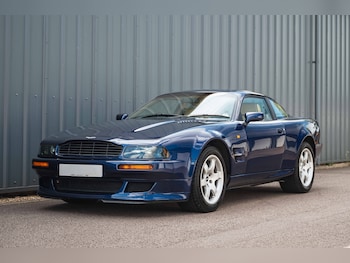 Aston Martin - Vantage