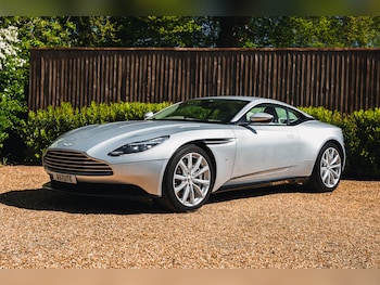 Used Aston Martin DB11 2016 for sale - 78967890: Photo