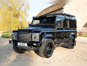 Used Land Rover Defender 2012 for sale - 79137597: Photo