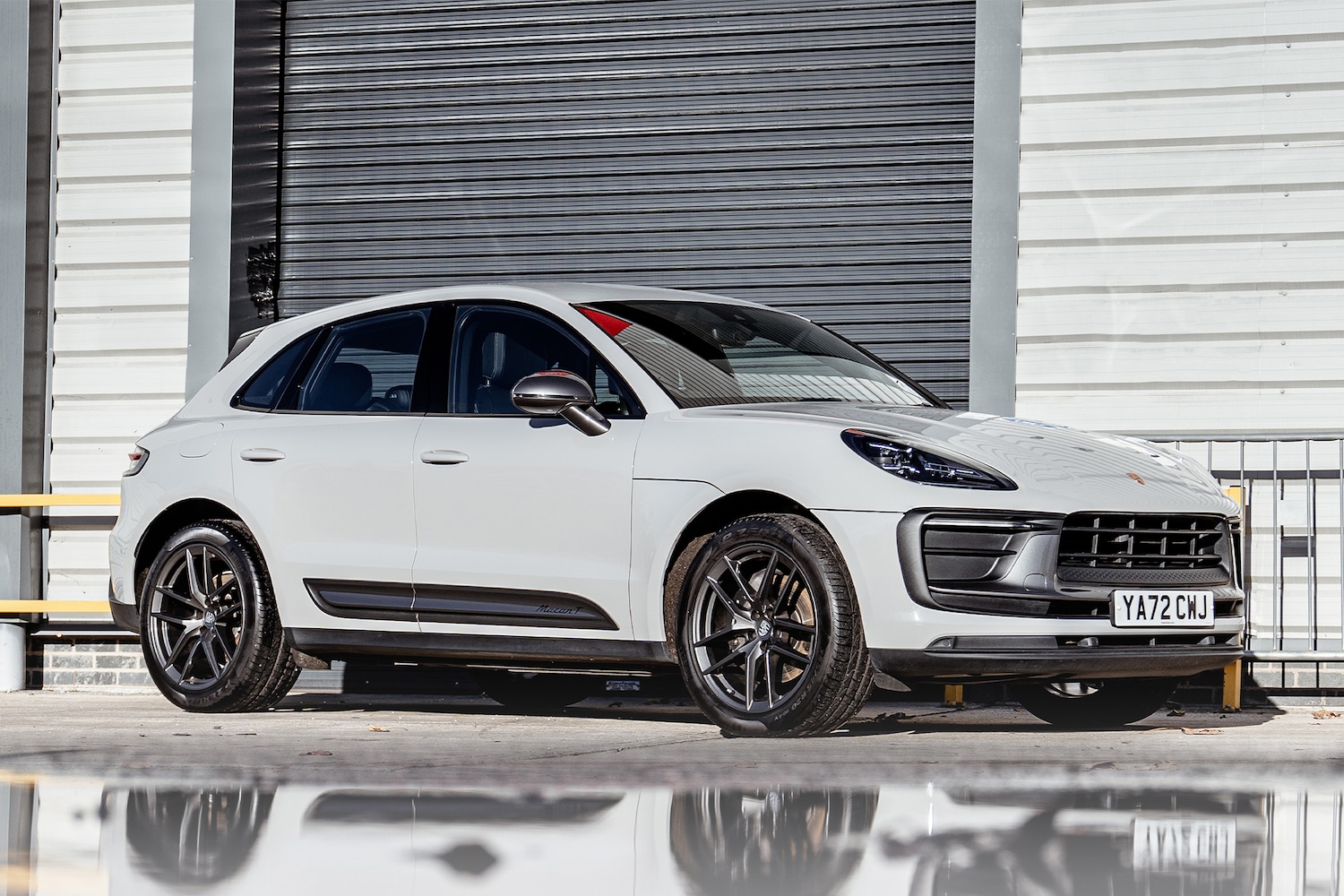 Used Porsche Macan 2023 for sale - 76418428: Photo 1