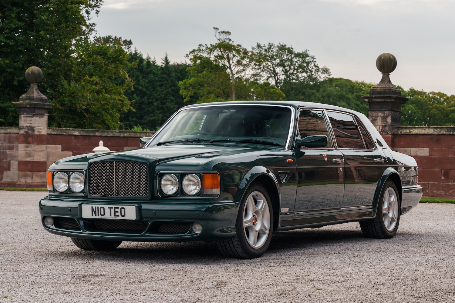 Used Bentley Turbo R 1997 for sale - 76461660: Photo 1