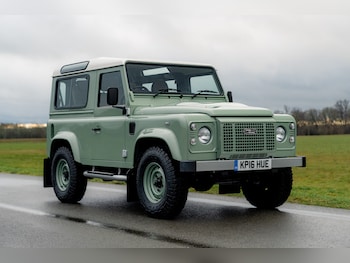 Used Land Rover Defender 2016 for sale - 77039091: Photo