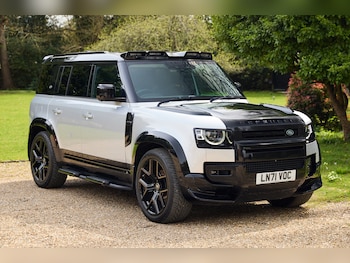 Used Land Rover Defender 2021 for sale - 78565648: Photo