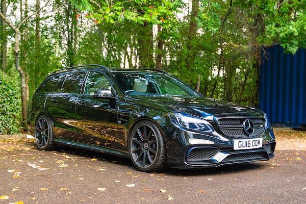 Used Mercedes-Benz E-Class 2016 for sale - 76206163: Photo 1