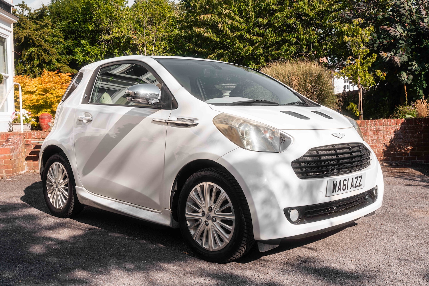 Used Aston Martin Cygnet for sale - 76477006: Photo 1