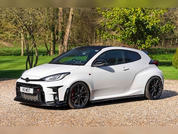 Used Toyota Yaris 2021 for sale - 77766601: Photo