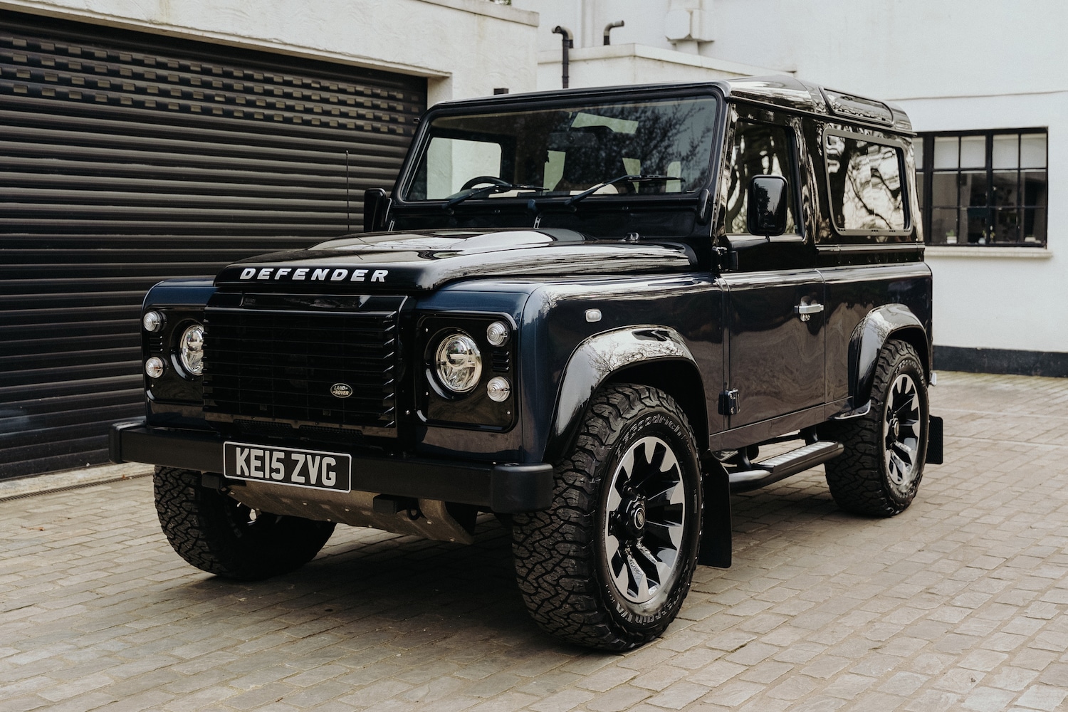 Used Land Rover Defender 2015 for sale - 78057170: Photo 1