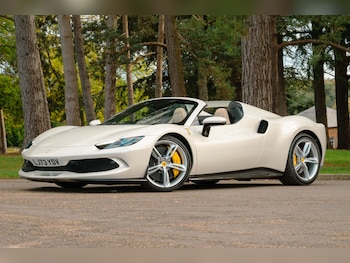 Used Ferrari 296 GTS 2023 for sale - 77694464: Photo