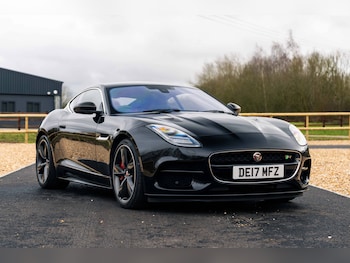 Used Jaguar F-Type 2017 for sale - 77676237: Photo