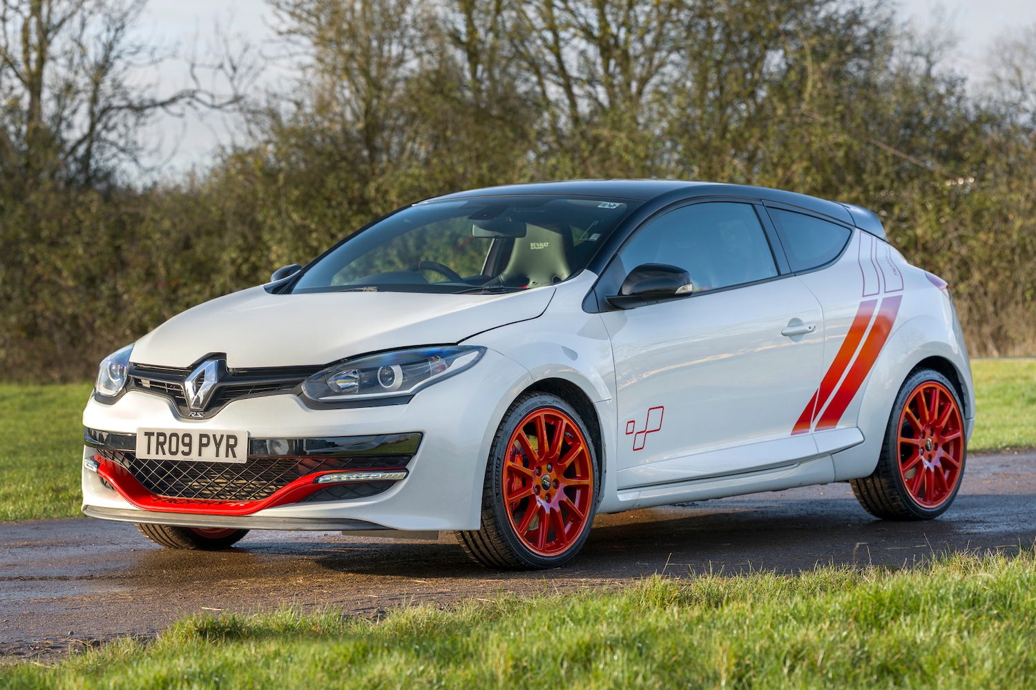 Used Renault Megane 2015 for sale - 77166190: Photo 1