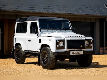 Used Land Rover Defender 2015 for sale - 78409077: Photo