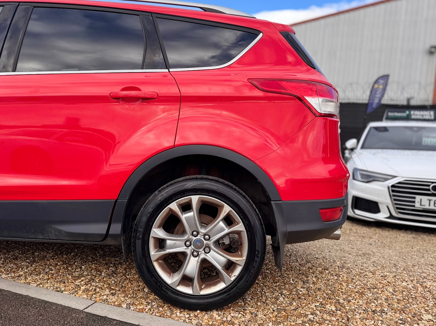 Used Ford Kuga 2014 for sale - 76946825: Photo 23