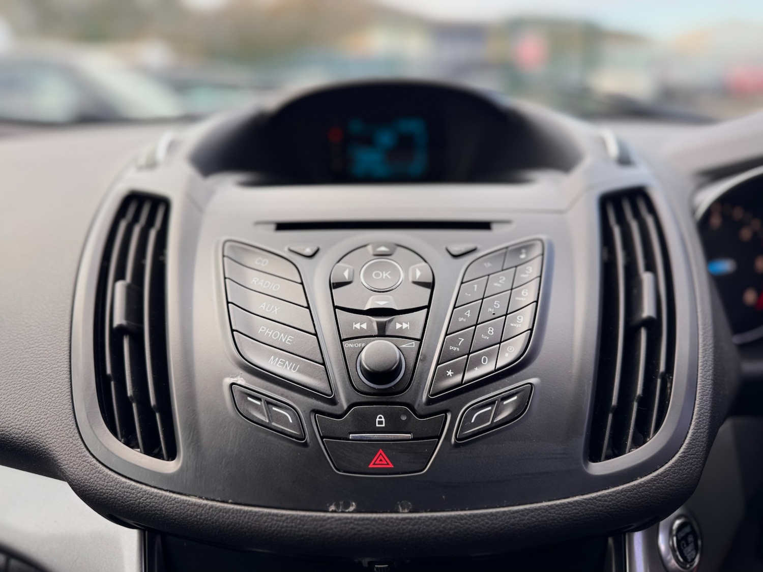 Used Ford Kuga 2014 for sale - 76946825: Photo 34