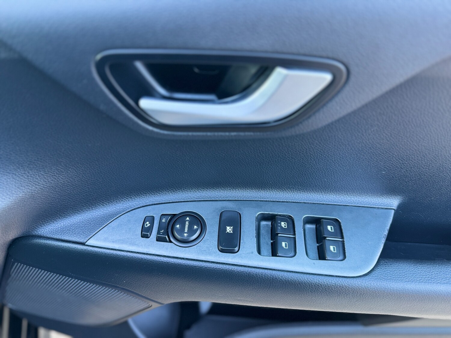 Used Kia Rio 2019 for sale - 77902738: Photo 24