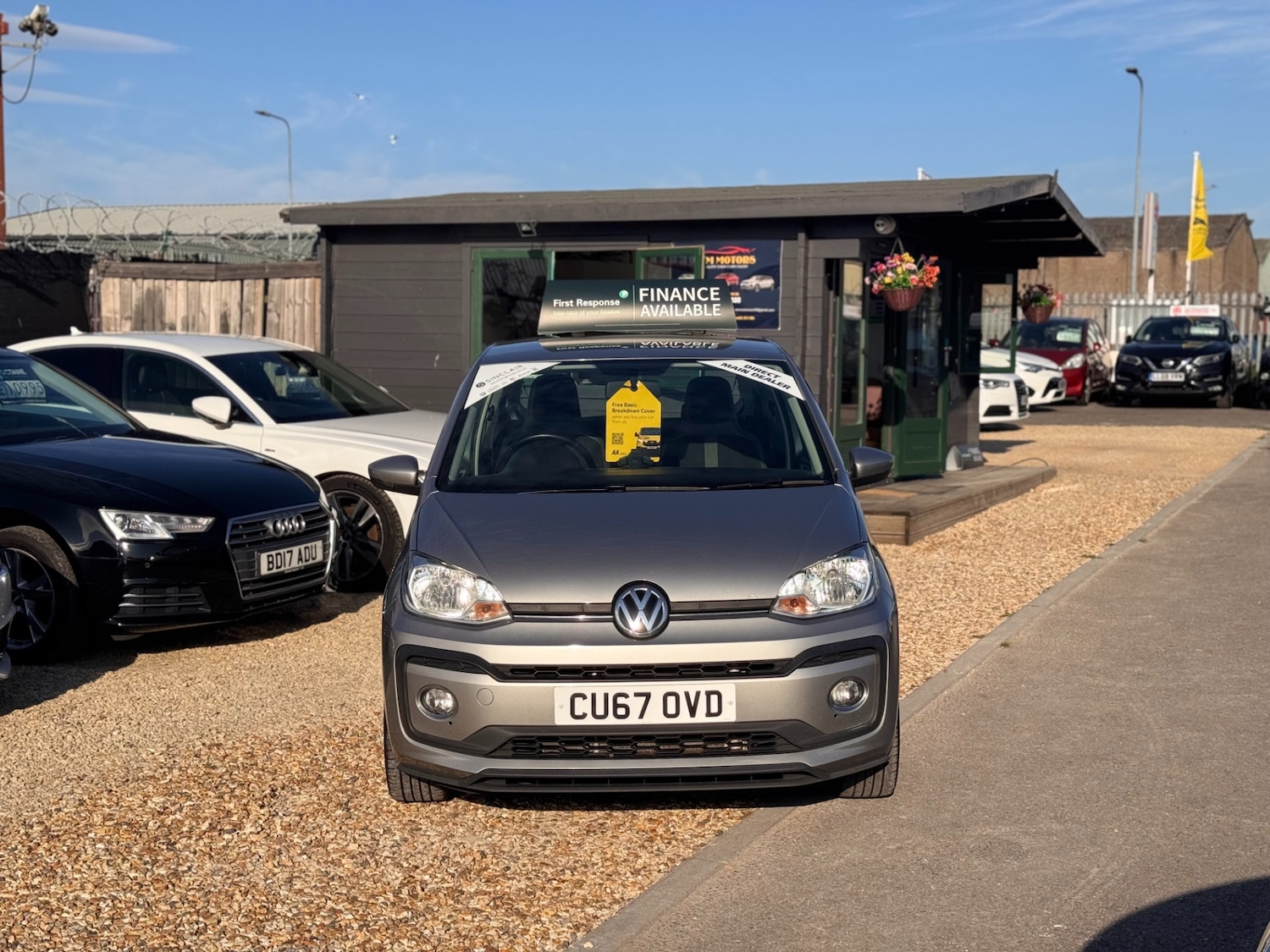 Used Volkswagen up! 2017 for sale - 77019172: Photo 2