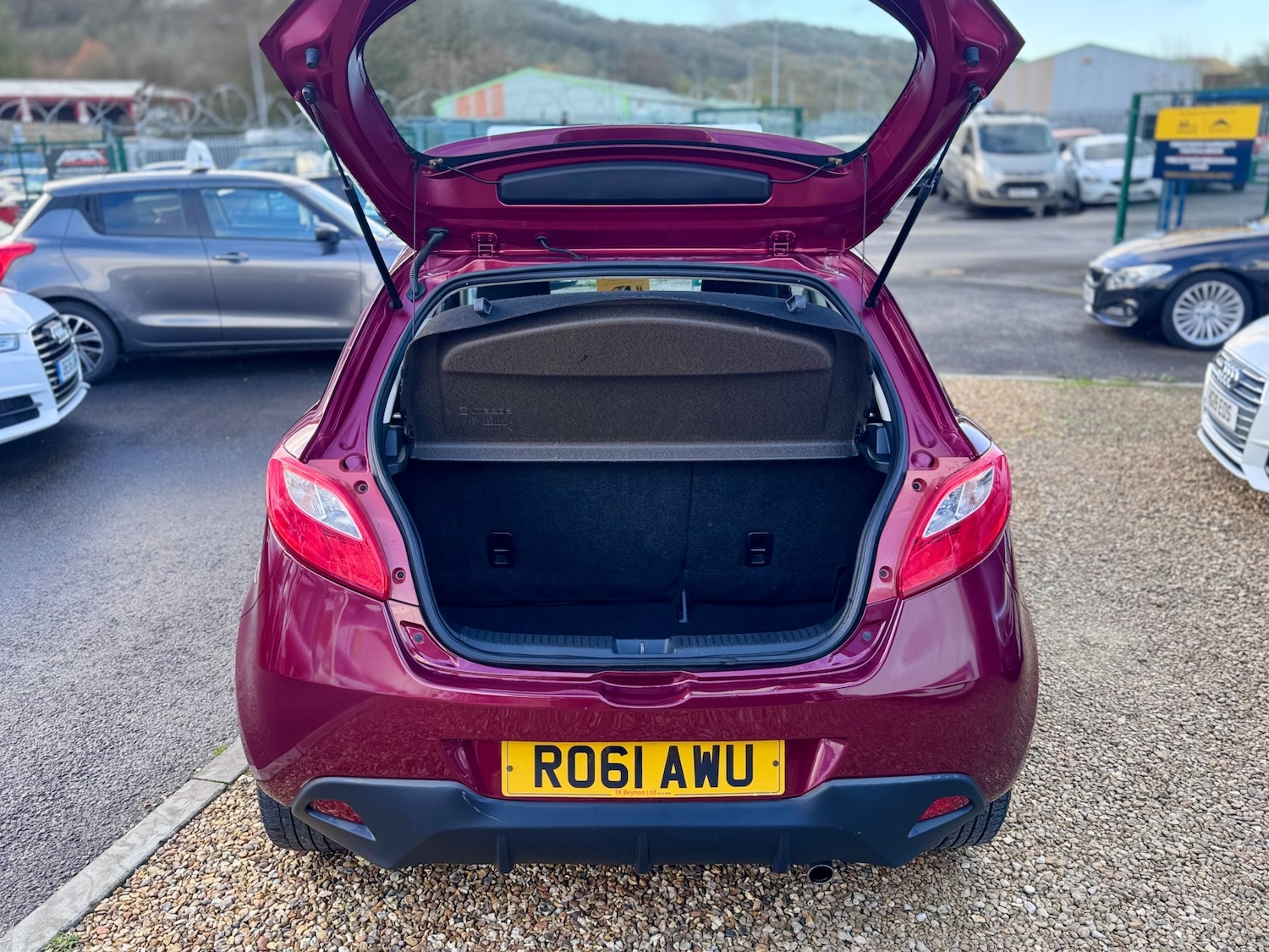 Used Mazda Mazda2 2011 for sale - 78144264: Photo 20