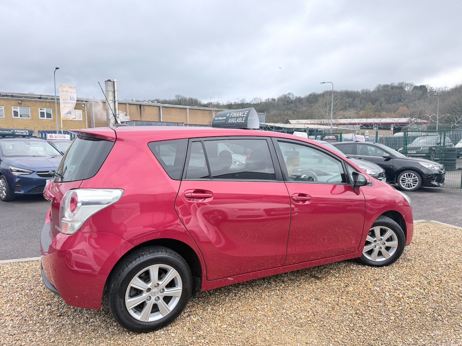 Used Toyota Verso 2015 for sale - 77640226: Photo 5