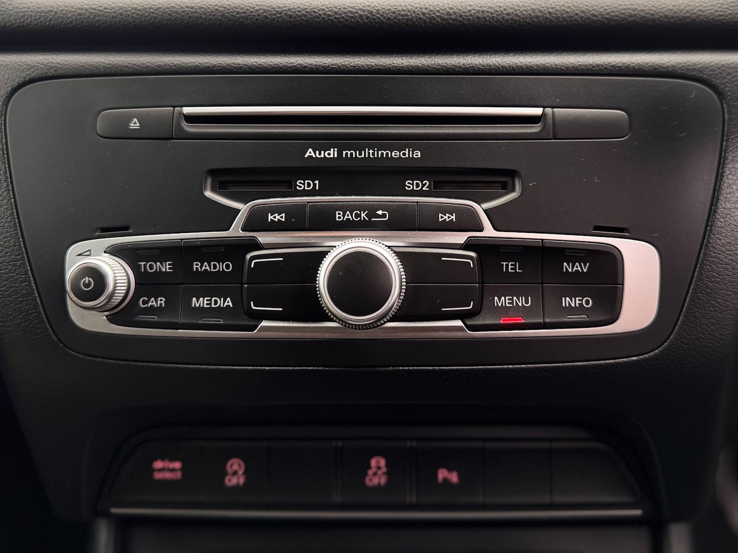 Used Audi Q3 2015 for sale - 77087717: Photo 38