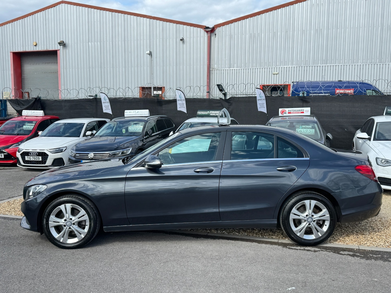 Used Mercedes-Benz C-Class 2015 for sale - 76159648: Photo 14