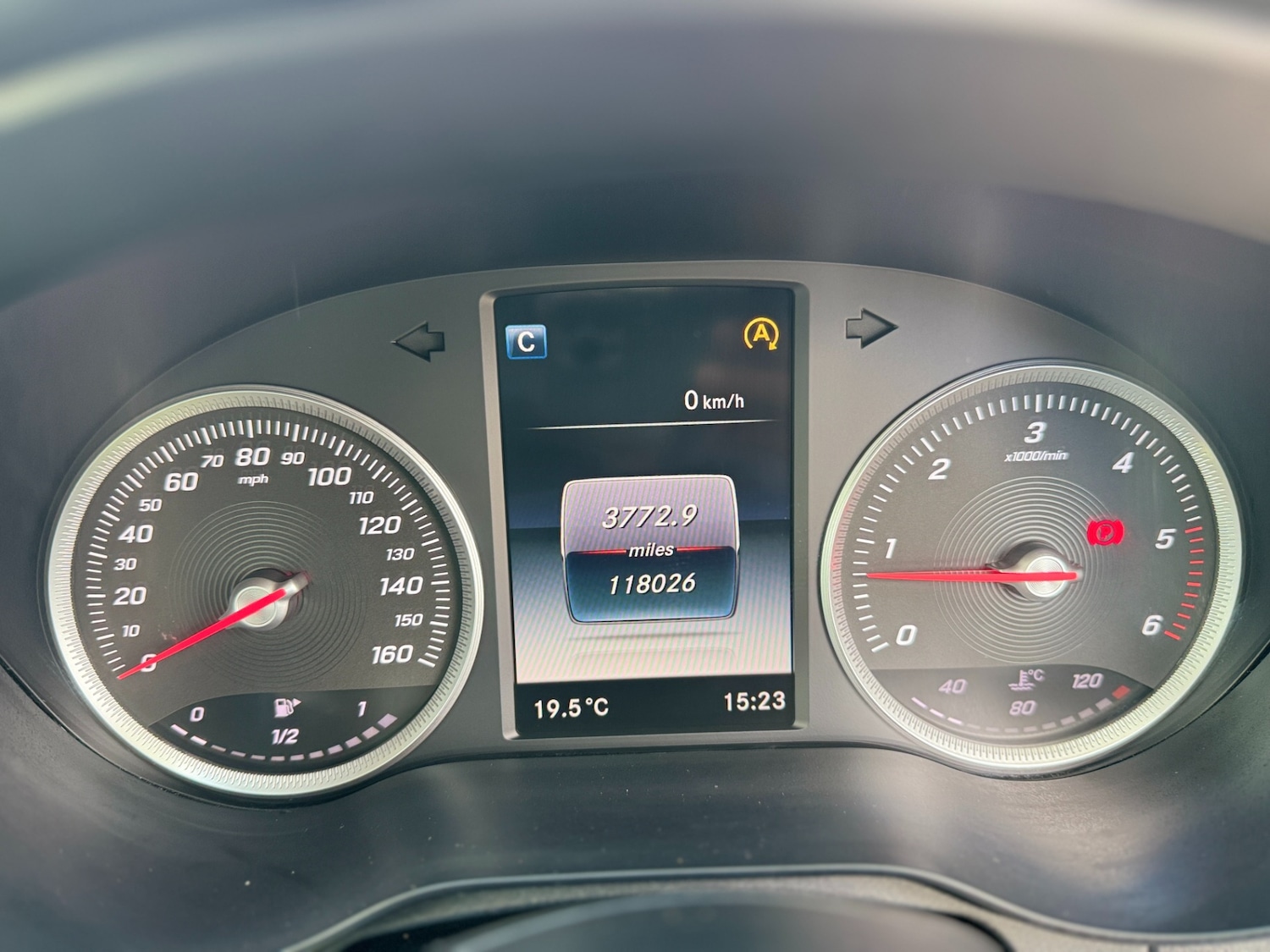 Used Mercedes-Benz C-Class 2015 for sale - 76159648: Photo 27